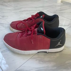 Men’s Nike Air Jordan Retro Shoes Size 11 Red Black